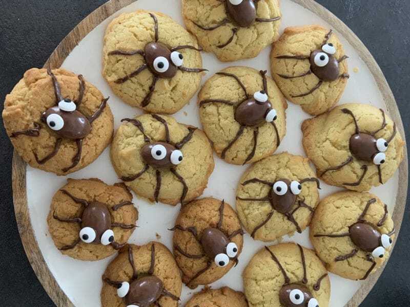 Cliquez pour zoomer ! Spider cookies – cookies araignées Thermomix par melaine_7