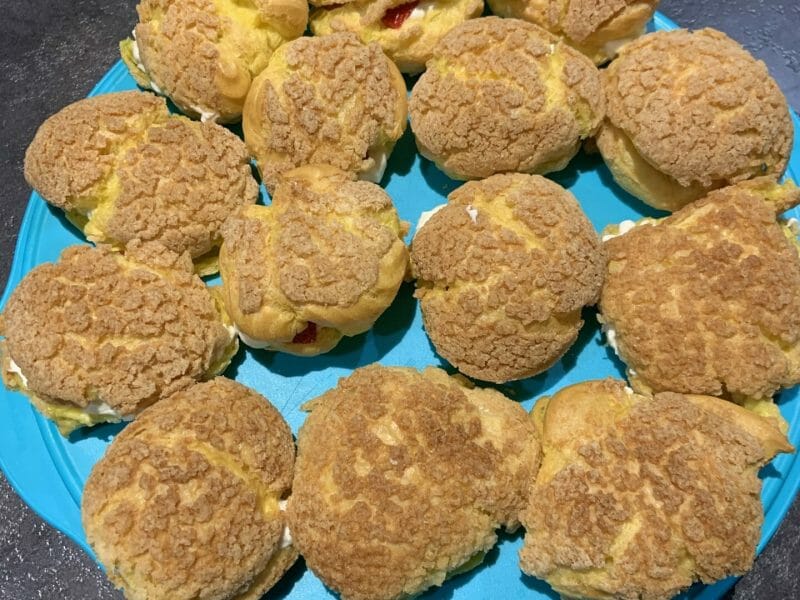 Cliquez pour zoomer ! Choux craquelin fraises chantilly Thermomix par melaine_7