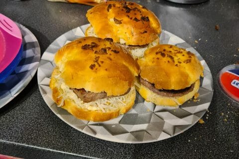 Cliquez pour zoomer ! Pains hamburger Thermomix par Celine54310