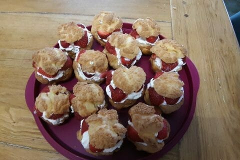 Cliquez pour zoomer ! Choux craquelin fraises chantilly Thermomix par dounette06