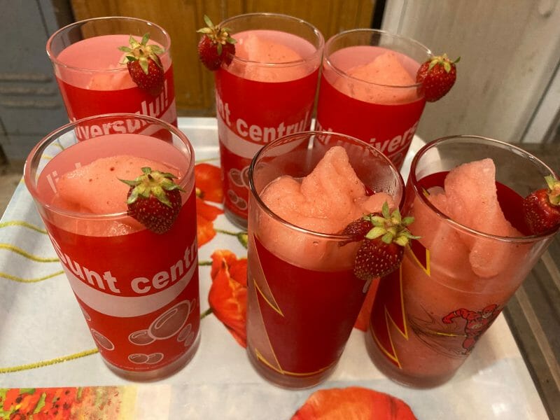 Cliquez pour zoomer ! Frosé – Frozen rosé Thermomix par emmanuelle352