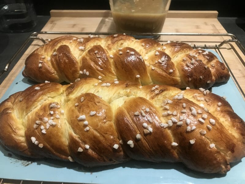 Cliquez pour zoomer ! Brioche tressée à la mie filante Thermomix par adely35