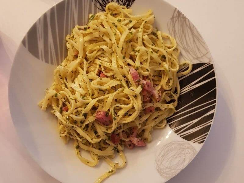Cliquez pour zoomer ! Spaghetti à l’ail et à l’huile d’olive Thermomix par Selemane