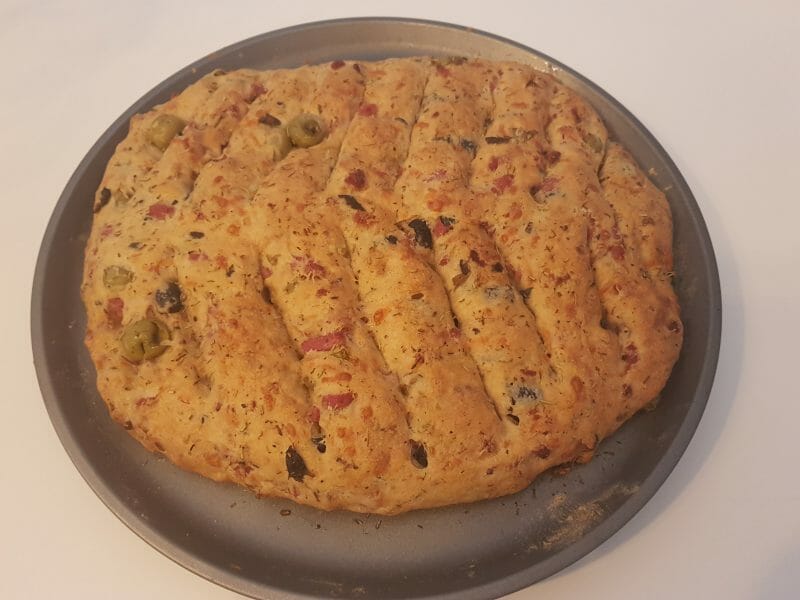 Cliquez pour zoomer ! Fougasse olives et lardons Thermomix par Selemane