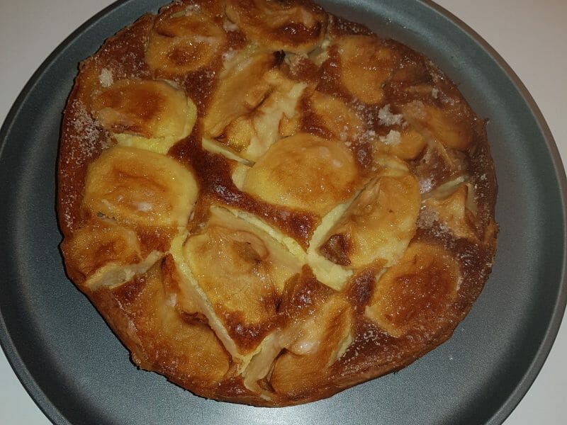Cliquez pour zoomer ! Flognarde aux pommes (clafoutis aux pommes) Thermomix par Selemane
