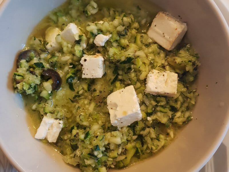 Cliquez pour zoomer ! Salade de courgettes à la feta Thermomix par Selemane