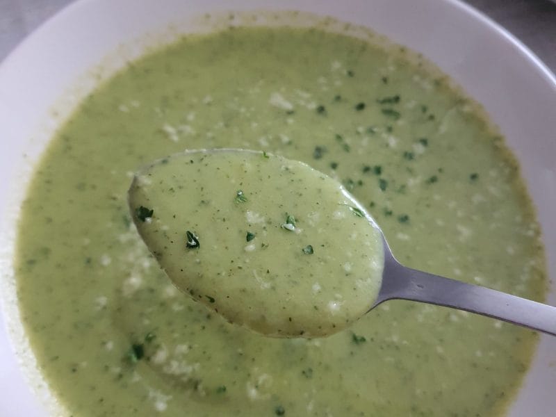 Cliquez pour zoomer ! Velouté de courgettes Thermomix par sabrinaben_