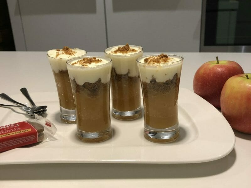 Cliquez pour zoomer ! Verrines pommes caramel et spéculoos Thermomix par gerald_9