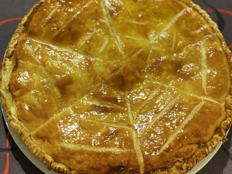 Cliquez pour zoomer ! Galette des rois à la frangipane Thermomix par elorac27