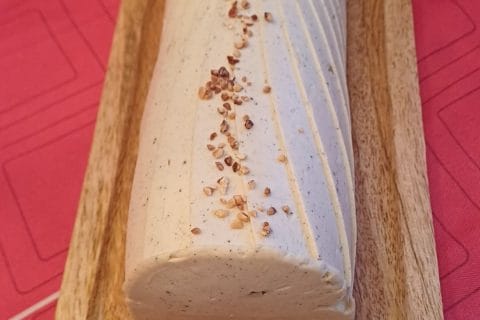 Cliquez pour zoomer ! Bûche vanille praliné Thermomix par sophie2610