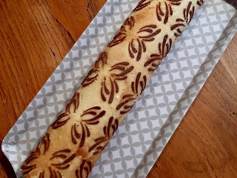 Cliquez pour zoomer ! Bûche au citron meringuée Thermomix par sophie2610