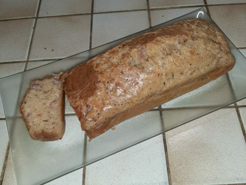 Cliquez pour zoomer ! Cake aux lardons et aux pruneaux Thermomix par annie_85