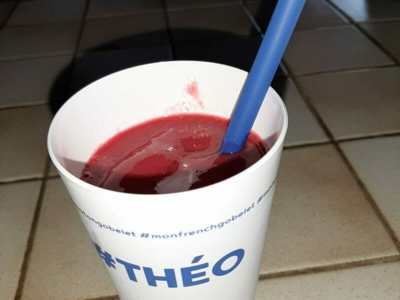 Cliquez pour zoomer ! Smoothie fraise myrtille Thermomix par annie_85