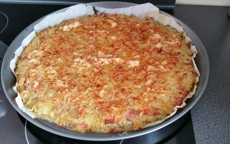 Cliquez pour zoomer ! Tarte aux oignons, lardons et moutarde douce Thermomix par JA83