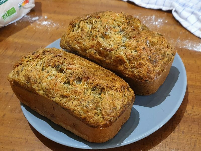 Cliquez pour zoomer ! Cake au saumon Thermomix par amnesia25