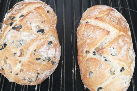 Cliquez pour zoomer ! Pain aux olives Thermomix par elodie_824