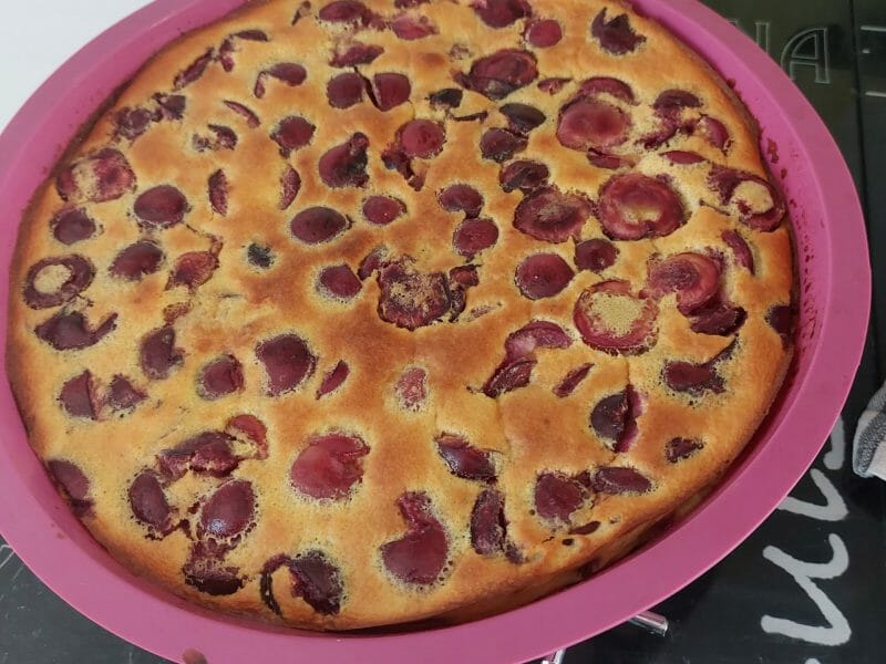 Cliquez pour zoomer ! Clafoutis aux cerises Thermomix par prescillia_pepette