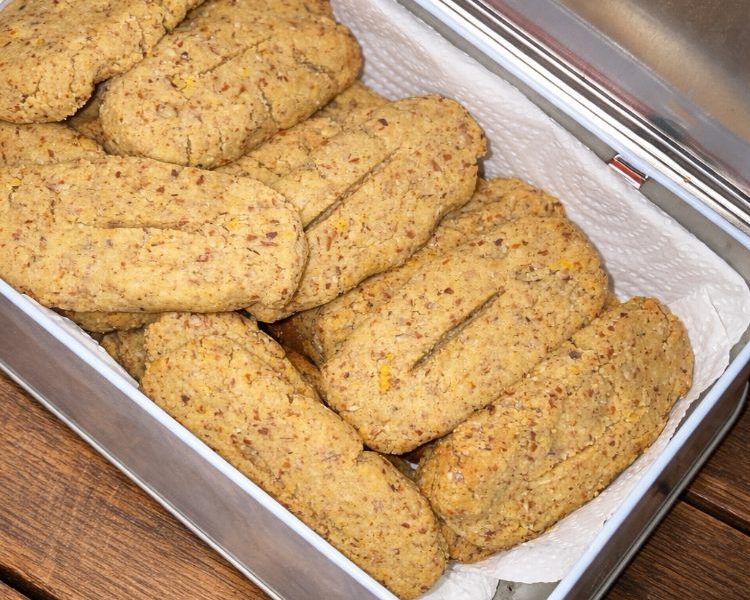 Cliquez pour zoomer ! Bâtonnets aux noix Thermomix par ninettenette