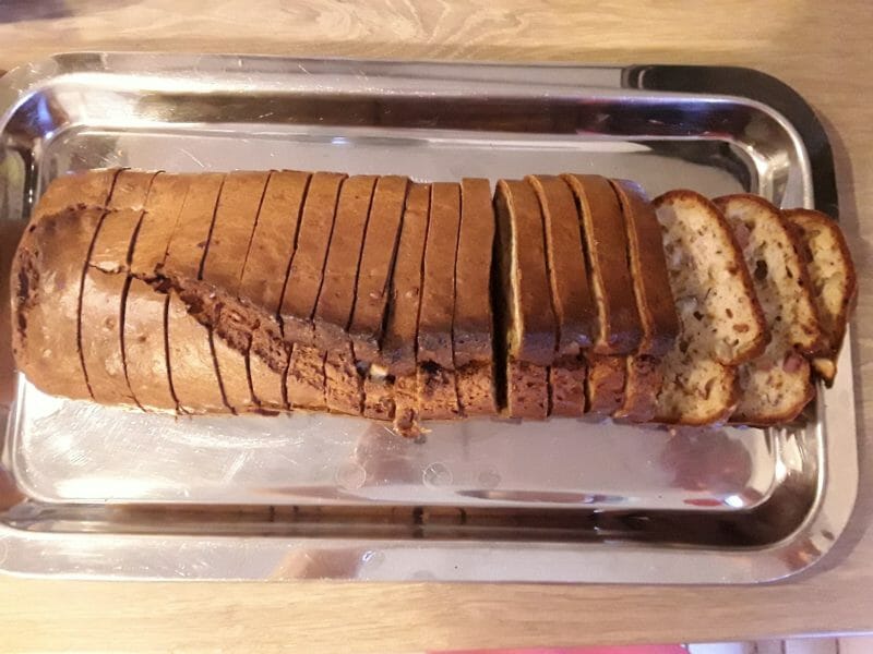 Cliquez pour zoomer ! Cake chèvre, noisettes et lardons Thermomix par Lilooliloo