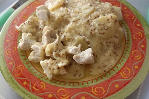 Cliquez pour zoomer ! Filets de poulet, sauce moutarde et pommes de terre Thermomix par Castor