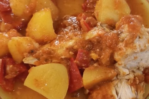 Cliquez pour zoomer ! Poulet aux pommes de terre, poivron et tomates Thermomix par Castor
