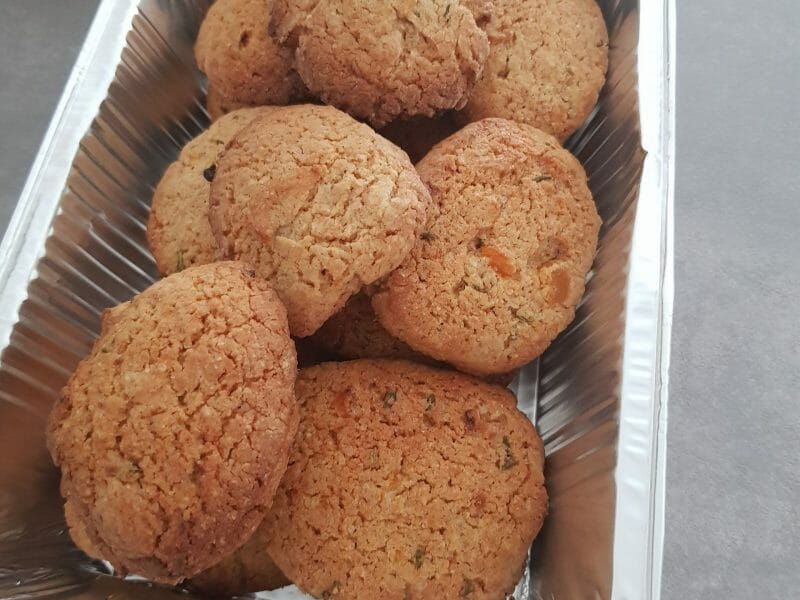 Cliquez pour zoomer ! Cookies romarin et abricots Thermomix par Nanon93