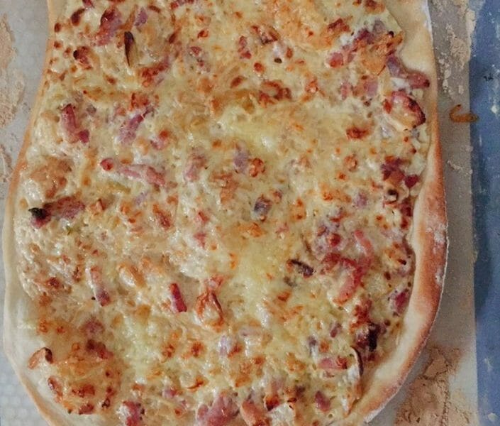 Cliquez pour zoomer ! Flammekueche traditionnelle Thermomix par marielcs