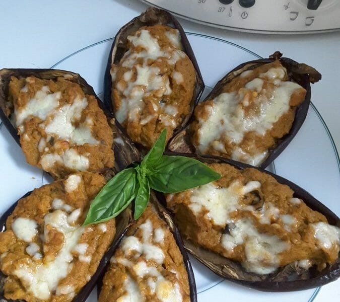Cliquez pour zoomer ! Aubergines farcies au thon Thermomix par Celine sl