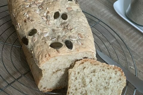 Cliquez pour zoomer ! Pain aux flocons d’avoine et au miel Thermomix par sevbl