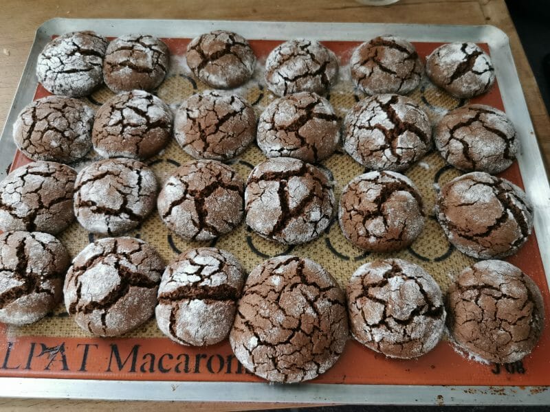 Cliquez pour zoomer ! Craquelés au chocolat Thermomix par C'est moi qui cuisine