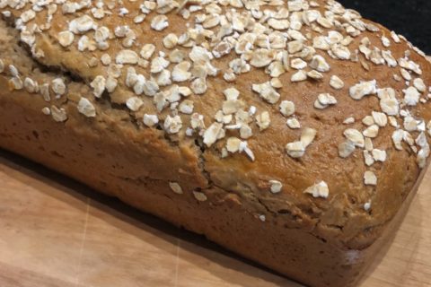 Cliquez pour zoomer ! Pain aux flocons d’avoine et au miel Thermomix par angelemust