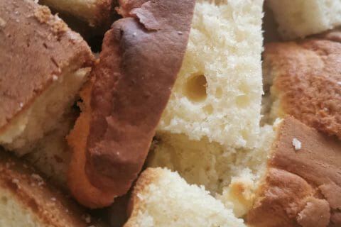 Cliquez pour zoomer ! Cake aux petits suisses Thermomix par chach0u91