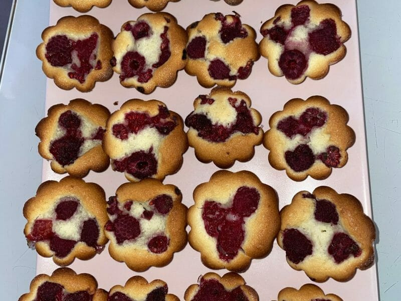 Cliquez pour zoomer ! Visitandines aux framboises Thermomix par ornella_chiara