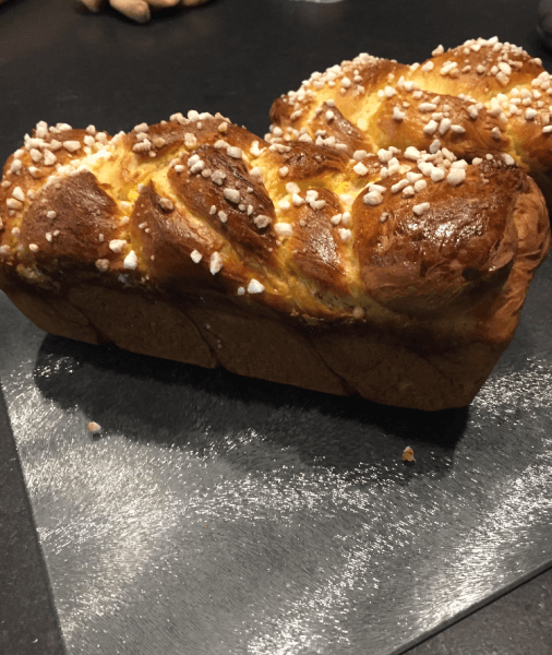 Cliquez pour zoomer ! Brioche tressée à la mie filante Thermomix par Stelo