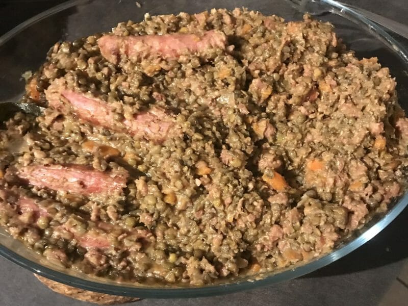 Cliquez pour zoomer ! Lentilles et ses saucisses Thermomix par cloobiou