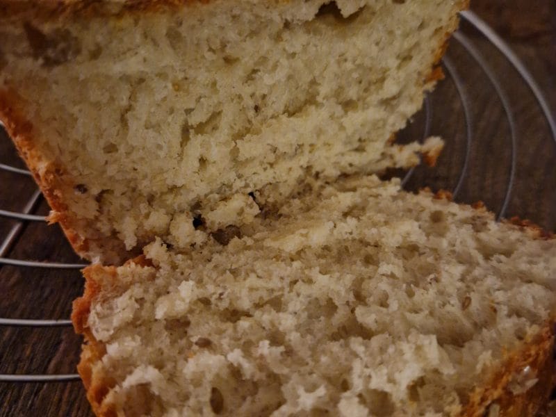 Cliquez pour zoomer ! Pain de mie aux blancs d’oeufs et aux graines de céréales Thermomix par armelite
