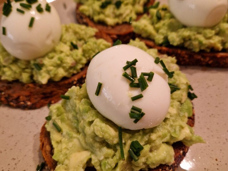 Cliquez pour zoomer ! Tartine avocat et oeuf mollet Thermomix par armelite