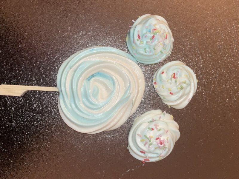 Cliquez pour zoomer ! Meringues Thermomix par jijikeke