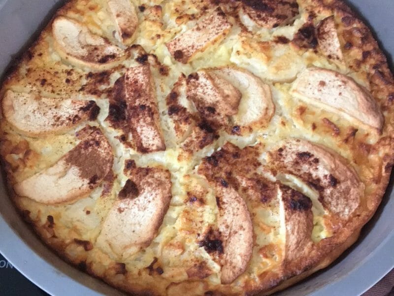 Cliquez pour zoomer ! Tarte aux pommes sans pâte Thermomix par alisson_28