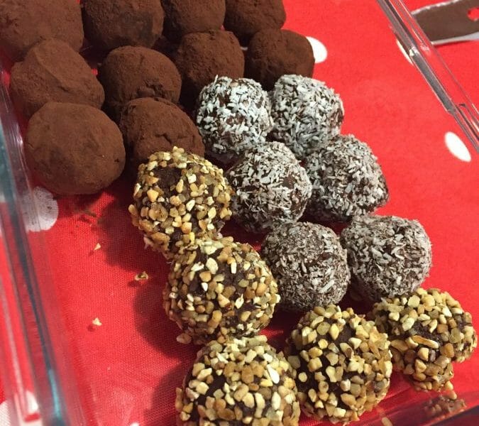 Cliquez pour zoomer ! Truffes au chocolat Thermomix par prisca_s