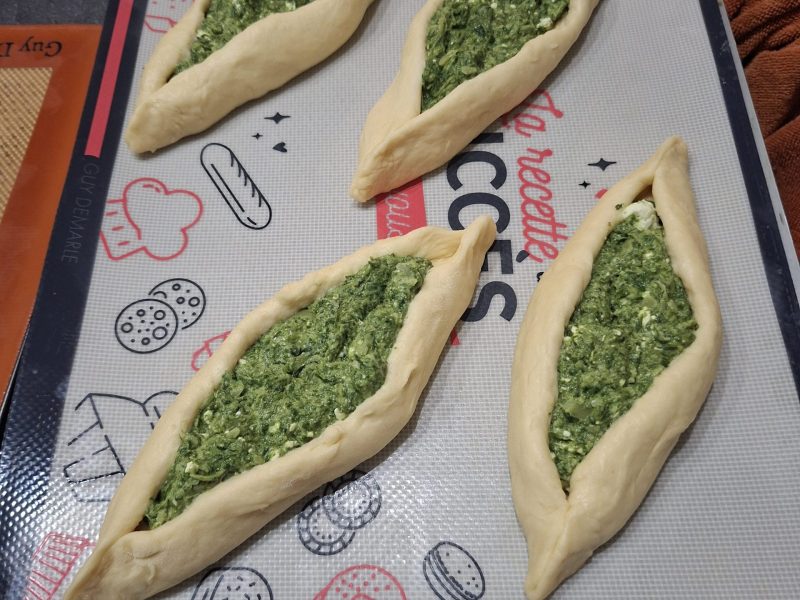 Cliquez pour zoomer ! Pide épinards et feta Thermomix par karinemayte