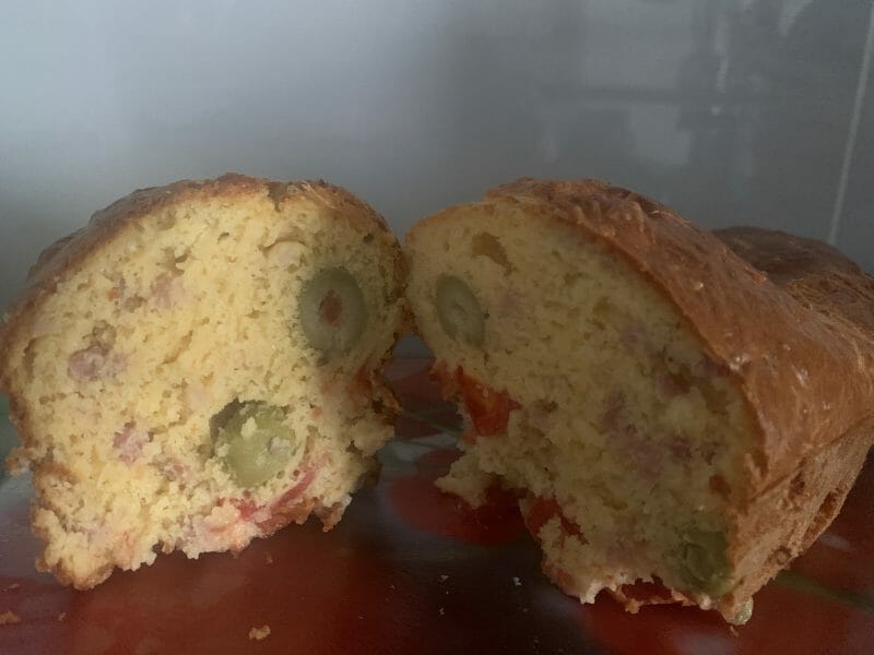 Cliquez pour zoomer ! Cake salé jambon fromage et olives Thermomix par kelly_ef