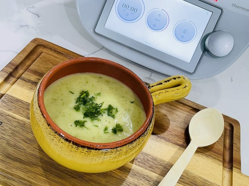 Cliquez pour zoomer ! Velouté de courgettes Thermomix par soumia_33