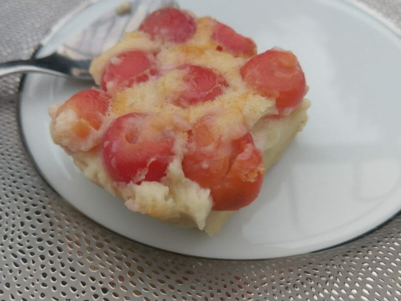 Cliquez pour zoomer ! Clafoutis aux cerises Thermomix par Lucierosa