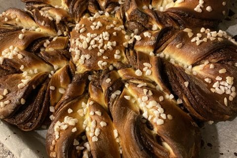 Cliquez pour zoomer ! Brioche étoilée au Nutella Thermomix par sabrina_417