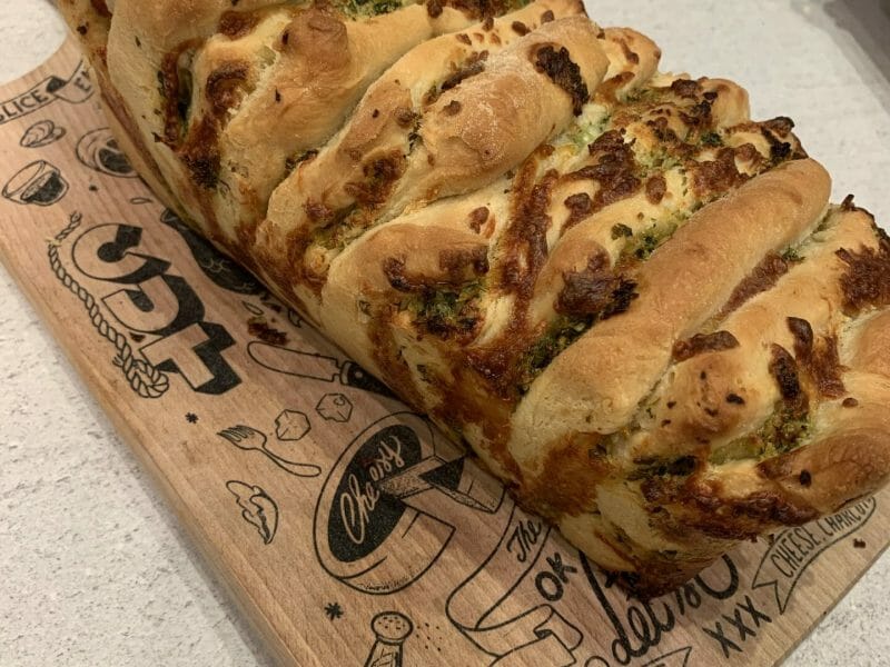 Cliquez pour zoomer ! Pain à l’ail, persil et mozzarella Thermomix par johanna_97