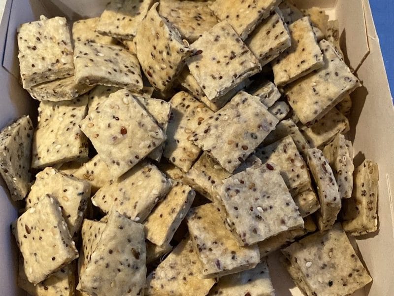 Cliquez pour zoomer ! Biscuits apéro aux graines Thermomix par Saranea