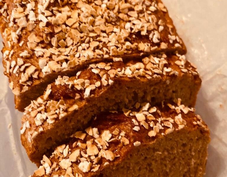 Cliquez pour zoomer ! Pain aux flocons d’avoine et au miel Thermomix par salutcemoa