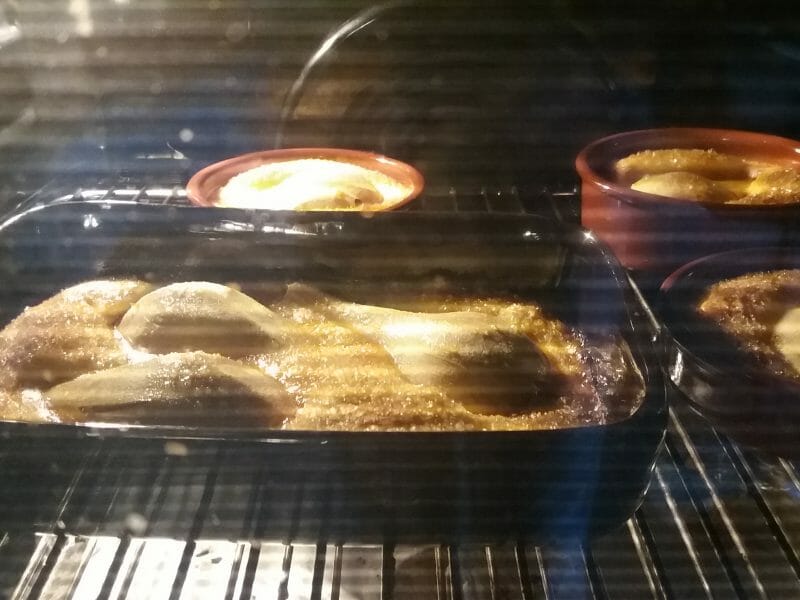 Cliquez pour zoomer ! Petits flans à la poire Thermomix par Vincent regnier