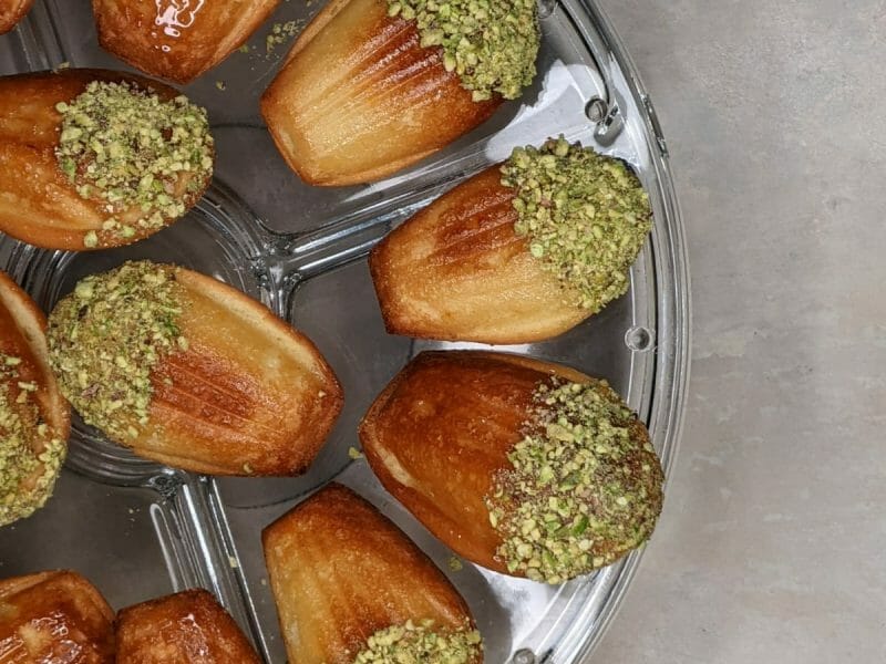 Cliquez pour zoomer ! Madeleines au safran, orange et miel Thermomix par carobosse